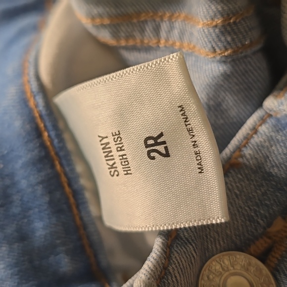 Jeans - Picture 4 of 6